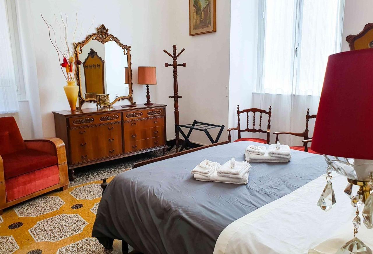 La Casa Dell'Arte - The House Of Art Apartment Genoa Luaran gambar